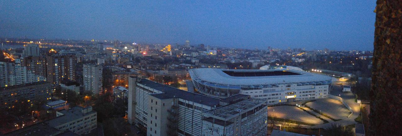 Apartment Near Dnipro Arena Kültér fotó